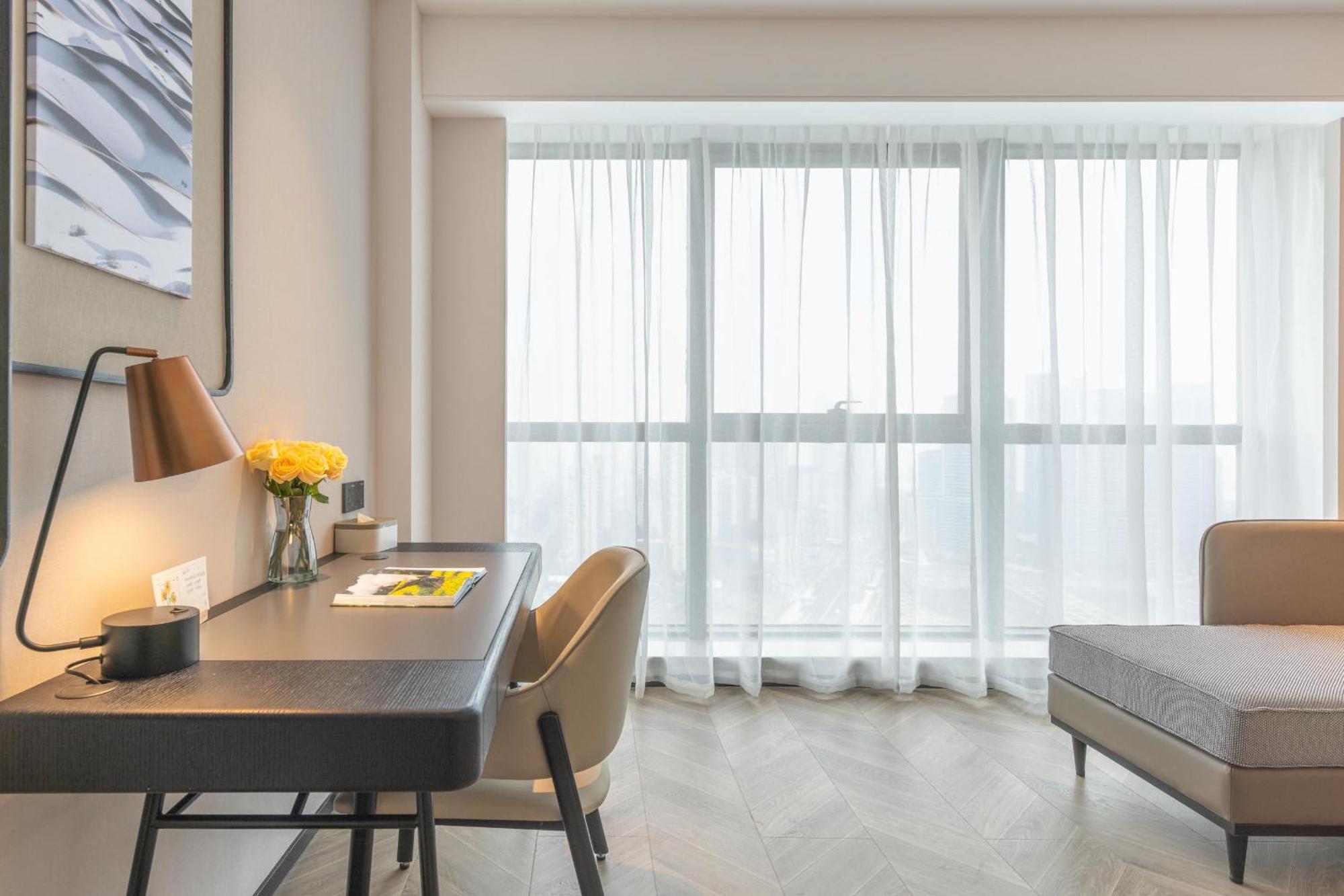 Atour Hotel Wuhan Chuhe Han Street Hongshan Plaza Buitenkant foto